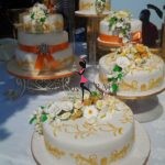 8 tiered cascading sugar flowers wedding cake
